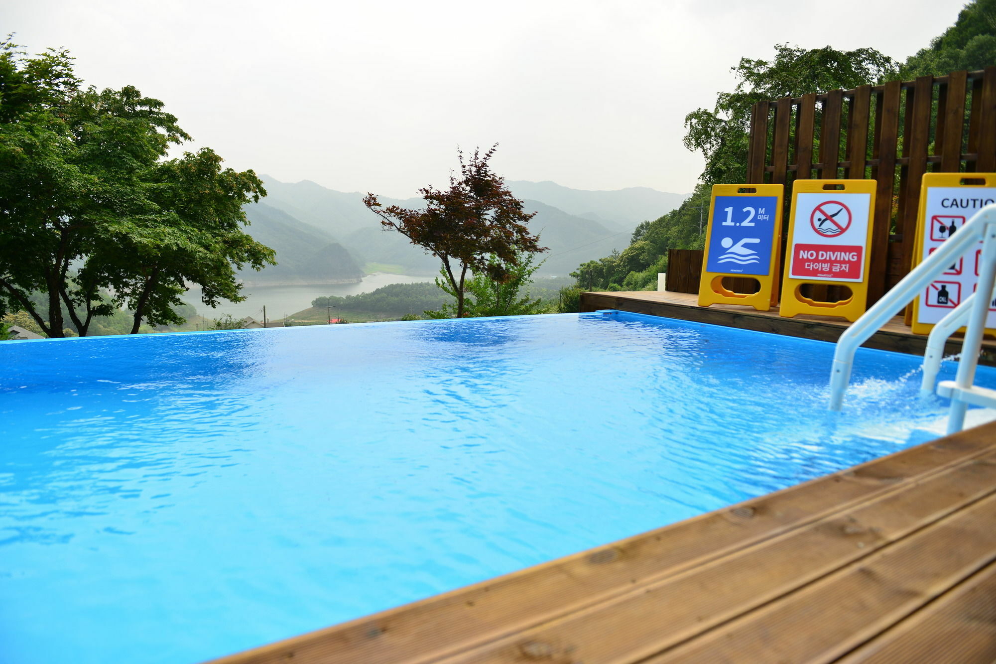 Penatess Pool Villa تشونغجو المظهر الخارجي الصورة